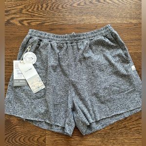 NWT Vuori Boyfriend Shorts, Grey, Size Small